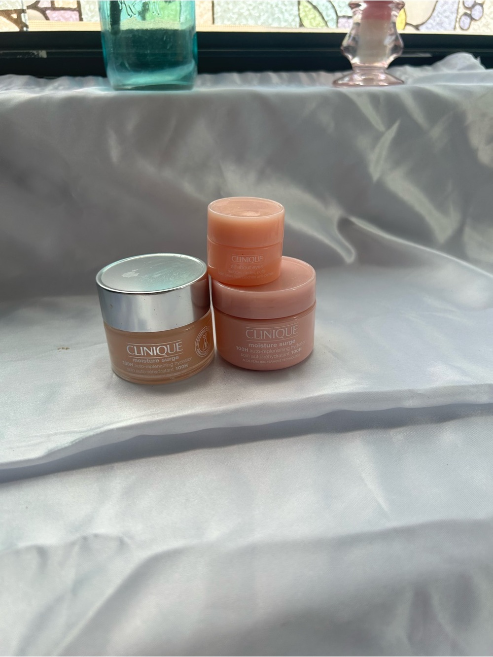 Clinique Moisture Surge Jars